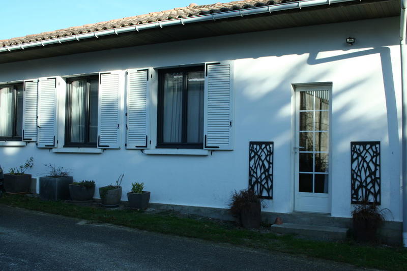 Propriété - 480 m² - 10 pièces