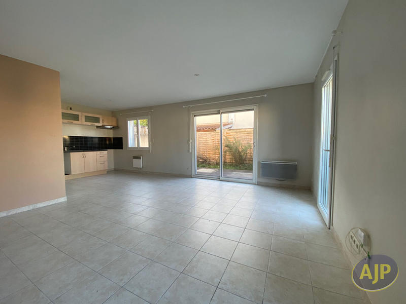 Maison - 75 m² - 4 pièces