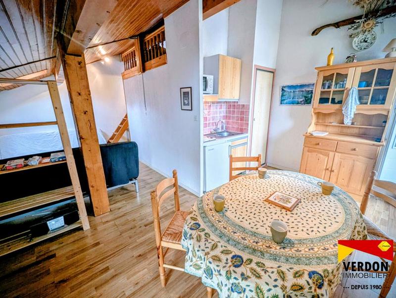 Studio - 24 m² - 1 pièce