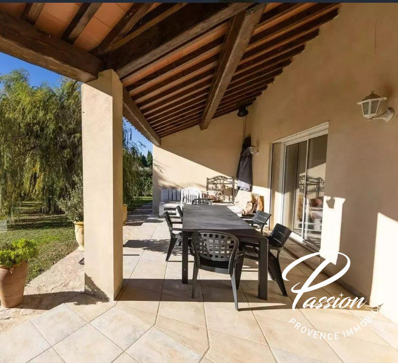 Villa - 145 m² - 5 pièces