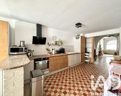 Maison - 121 m² - 4 pièces