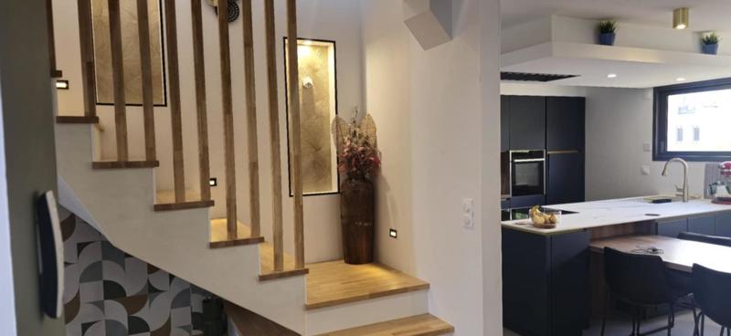 Maison - 170 m² - 7 pièces