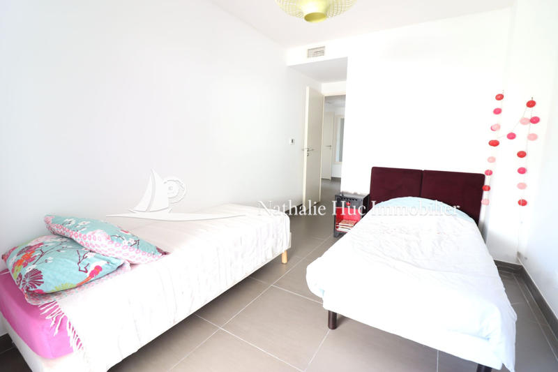 Appartement - 96 m² - 4 pièces