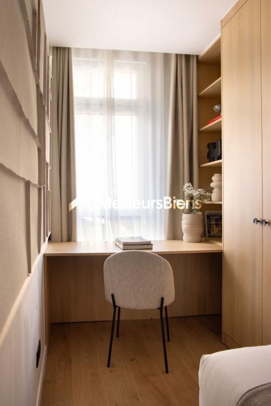 Local commercial - 110 m² - 12 pièces