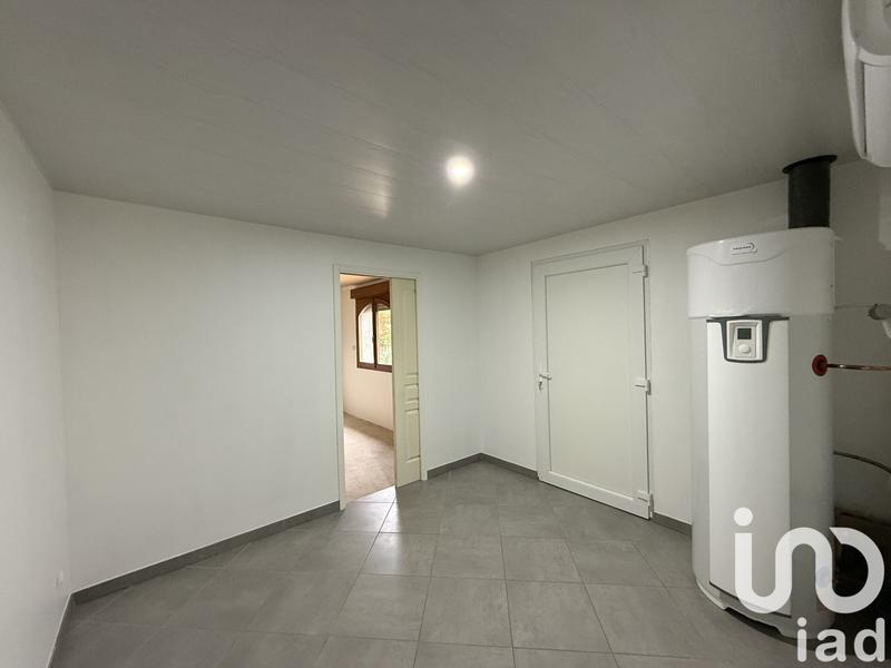 Maison - 215 m² - 7 pièces