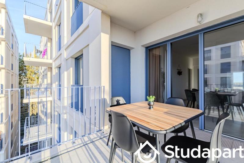 Chambre - 12 m² - 1 pièce