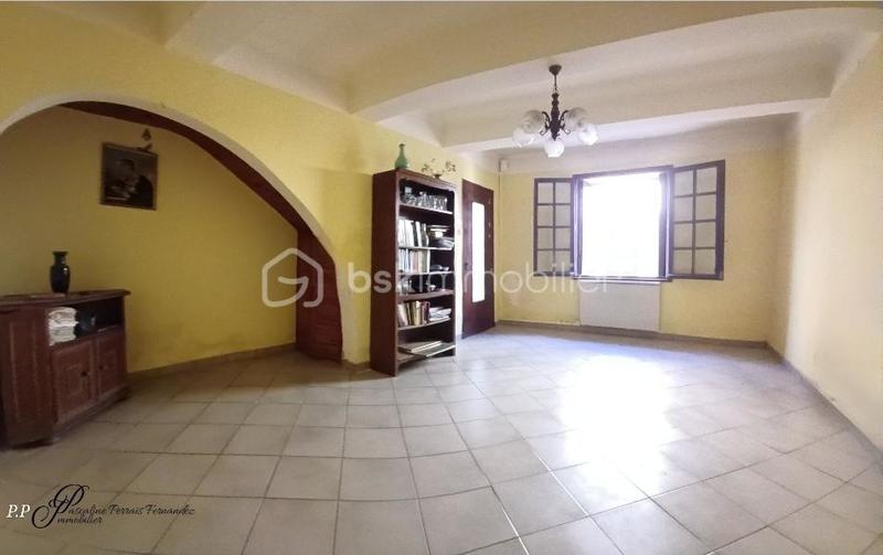 Maison de village - 85 m² - 3 pièces