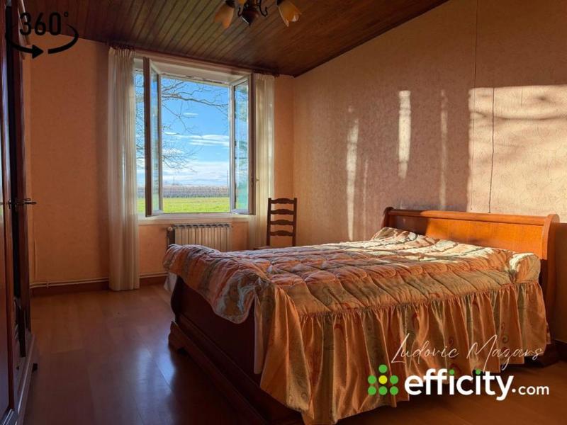 Maison - 161 m² - 4 pièces