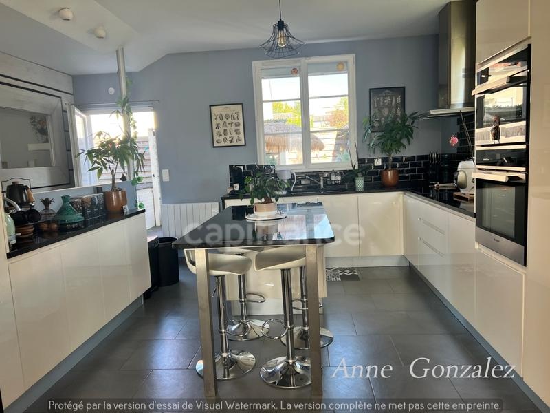 Maison de ville - 138 m² - 7 pièces