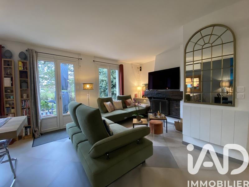 Maison - 101 m² - 5 pièces