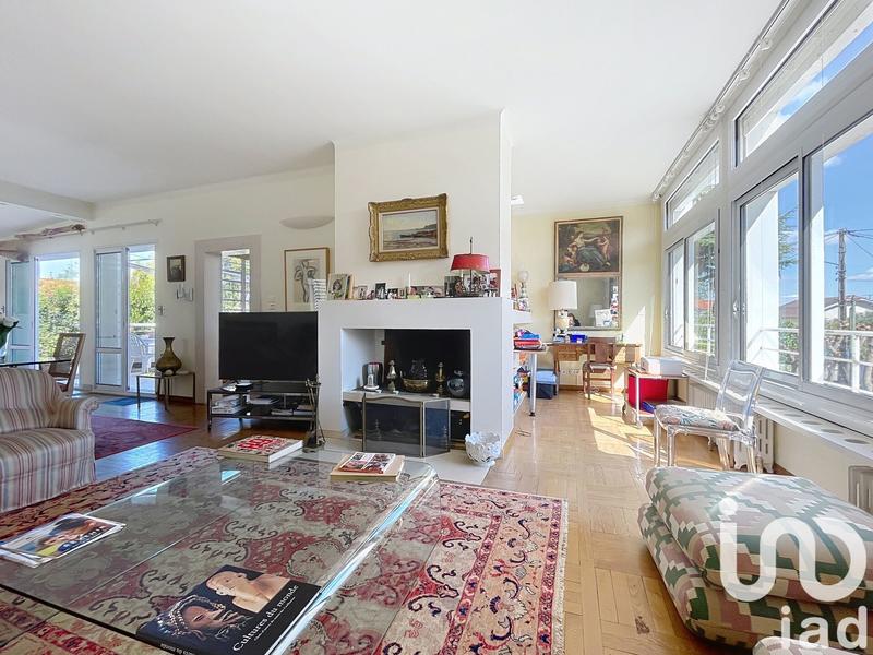 Maison - 189 m² - 6 pièces