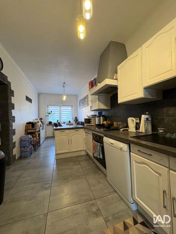 Maison - 211 m² - 6 pièces