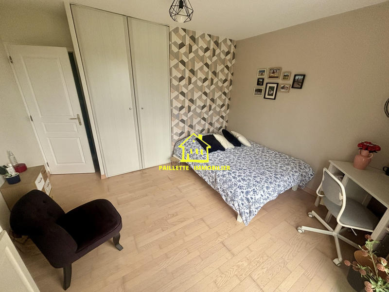 Maison contemporaine - 225 m² - 6 pièces