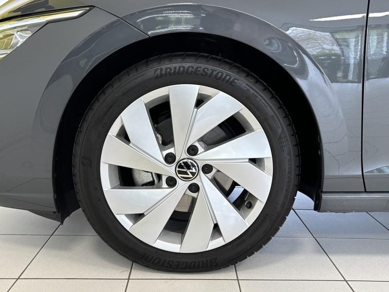 Volkswagen Golf VIII Berline 2.0 Tdi 110 kW Style 150 ch Dsg7