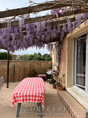 Maison - 90 m² - 4 pièces