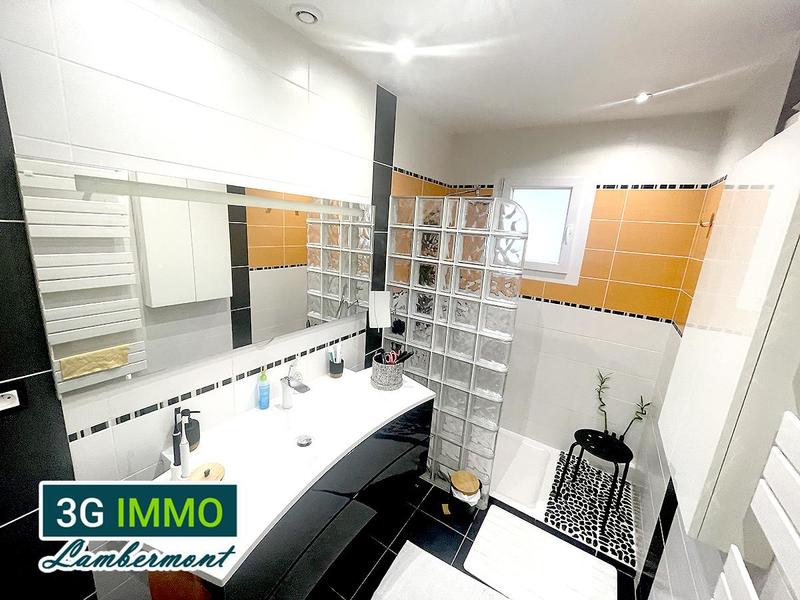 Maison - 100 m² - 6 pièces