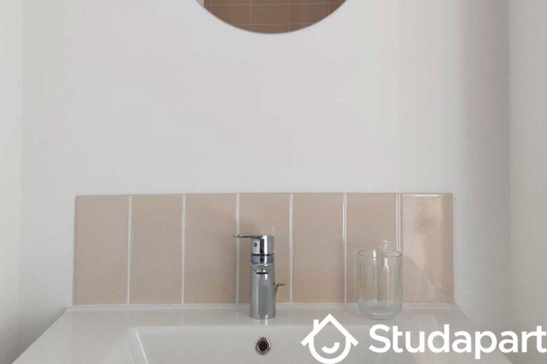 Chambre - 13 m² - 1 pièce