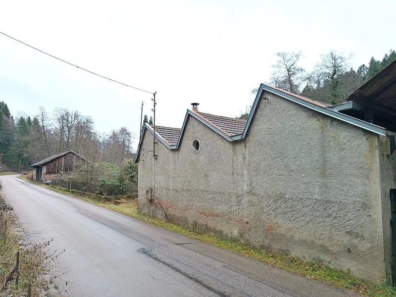 Maison - 211 m² - 11 pièces