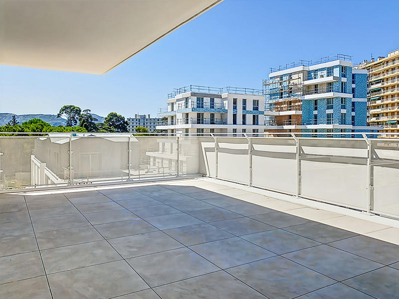 Appartement - 88 m² - 5 pièces