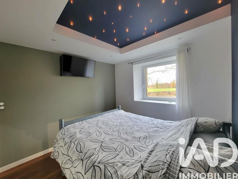 Maison - 167 m² - 6 pièces