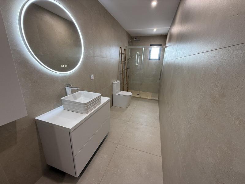 Villa - 293 m² - 8 pièces