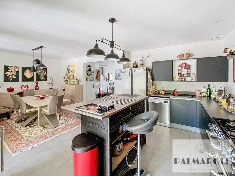 Maison - 125 m² - 5 pièces