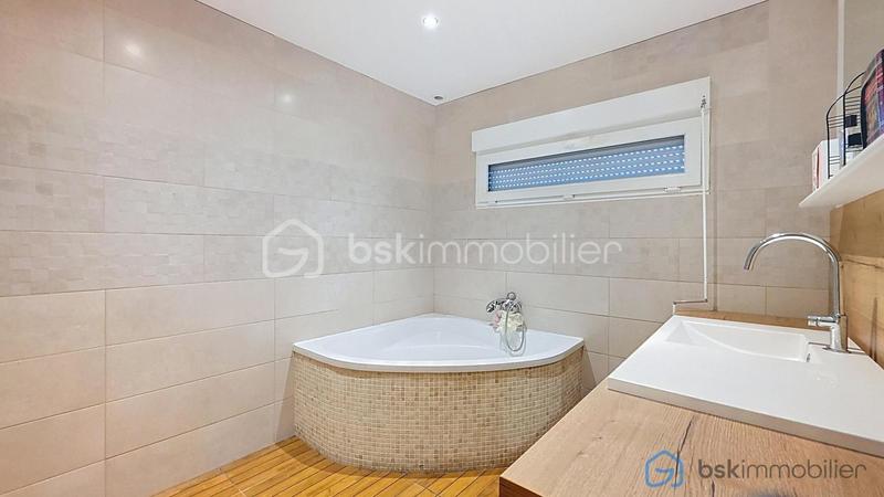 Maison de ville - 95 m² - 6 pièces