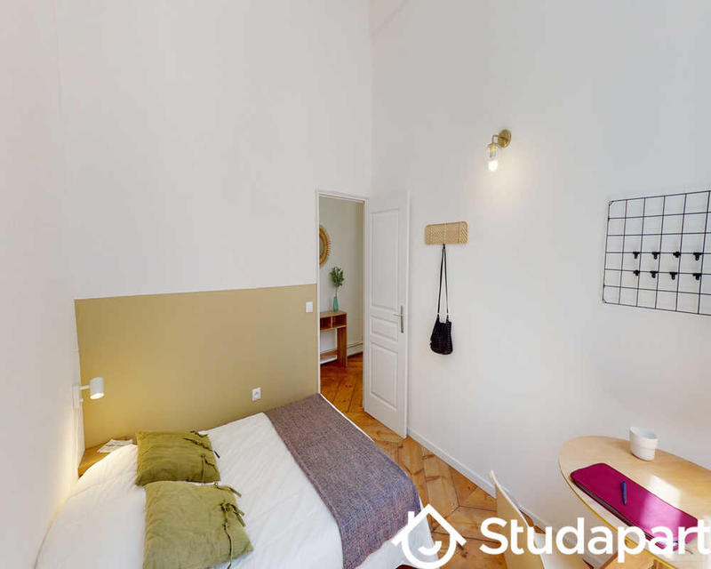 Chambre - 110 m² - 1 pièce