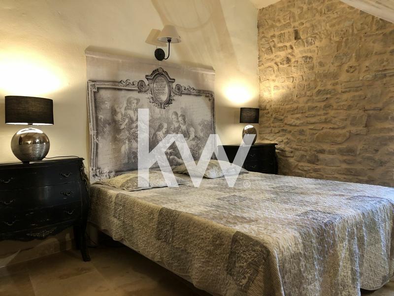 Maison - 181 m² - 6 pièces