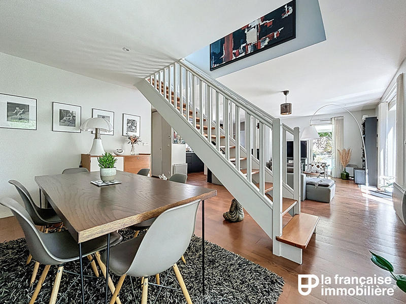 Maison - 94 m² - 4 pièces