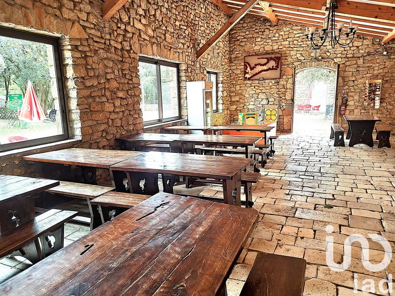 Maison - 200 m² - 10 pièces