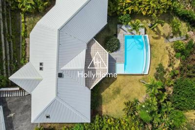 Maison ancienne - 173 m² - 5 pièces