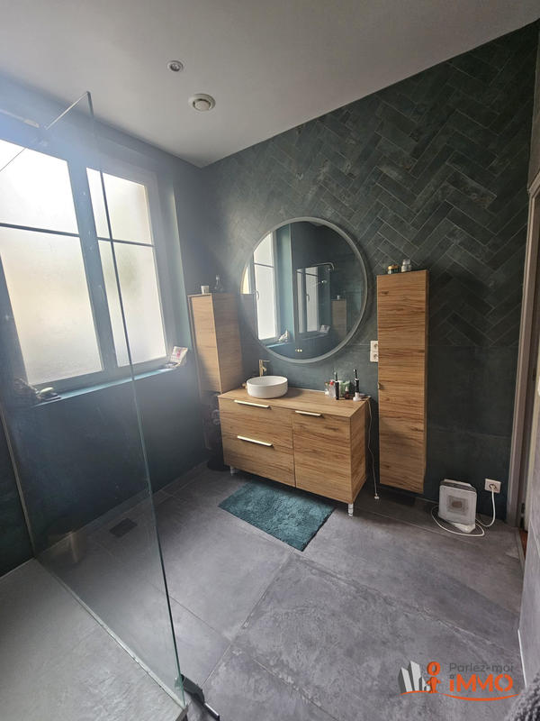 Appartement - 107 m² - 5 pièces