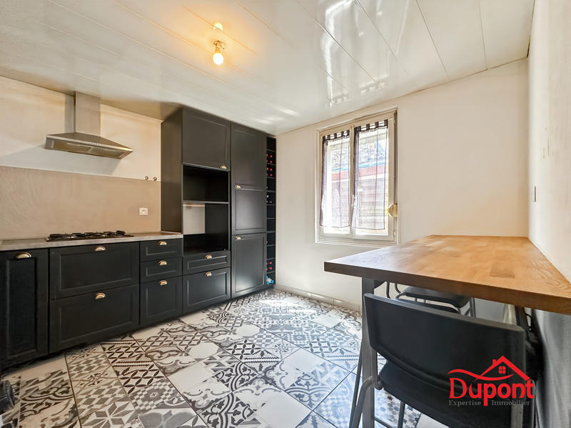 Maison - 137 m² - 5 pièces