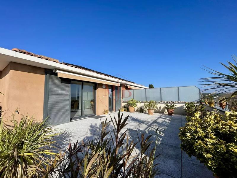 Appartement - 56 m² - 3 pièces