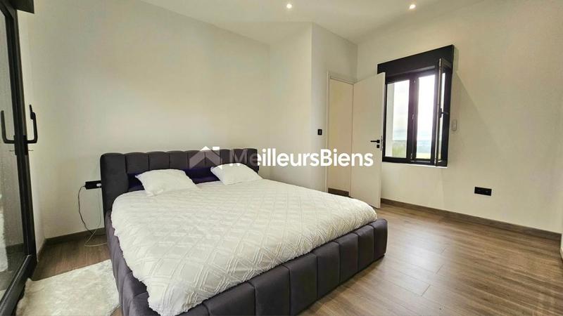 Maison d'architecte - 110 m² - 4 pièces