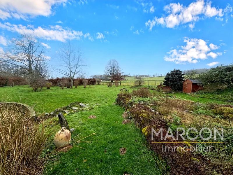 Maison de village - 255 m² - 7 pièces