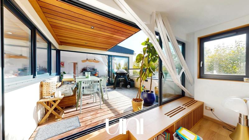 Appartement - 121 m² - 5 pièces