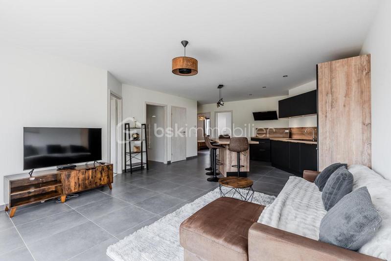 Appartement - 81 m² - 4 pièces