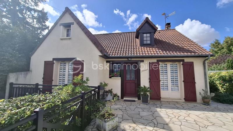 Maison - 120 m² - 5 pièces