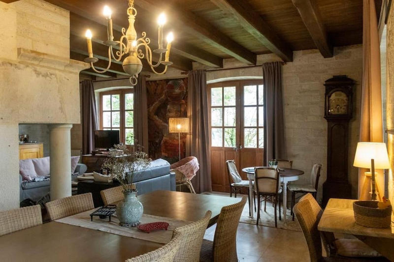 Maison - 140 m² - 7 pièces