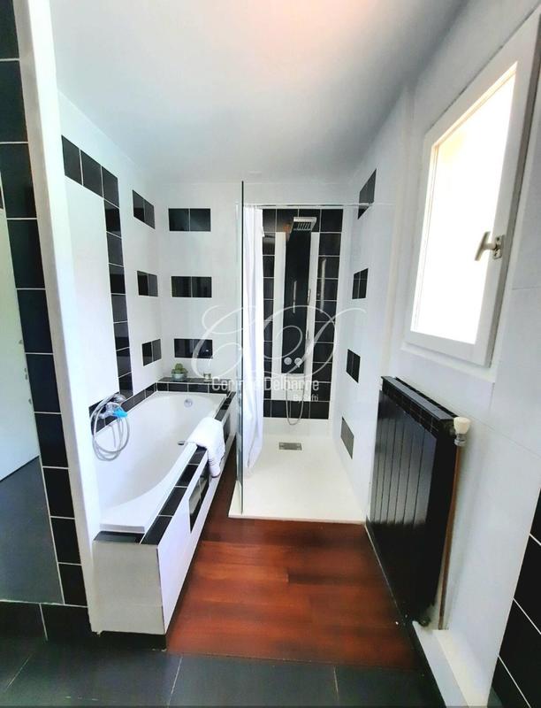 Maison - 123 m² - 5 pièces