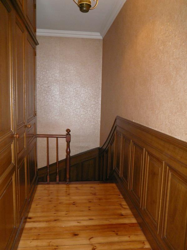 Maison - 228 m² - 7 pièces