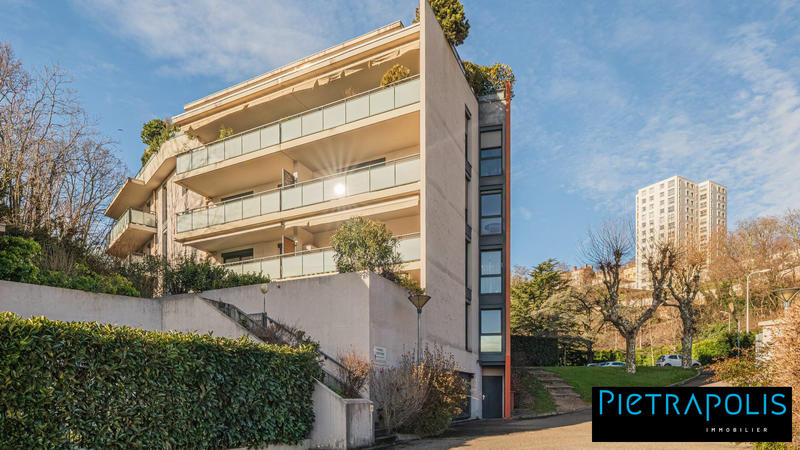 Appartement - 118 m² - 5 pièces