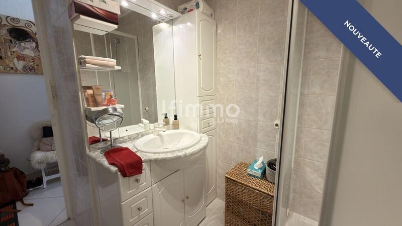 Studio - 25 m² - 1 pièce