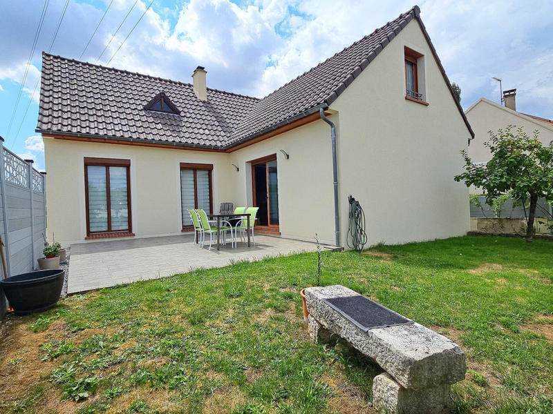 Maison - 120 m² - 7 pièces