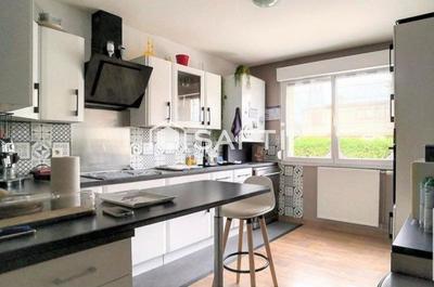 Maison - 106 m² - 6 pièces