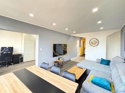 Appartement - 72 m² - 4 pièces