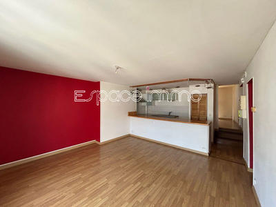 Appartement - 70 m² - 3 pièces
