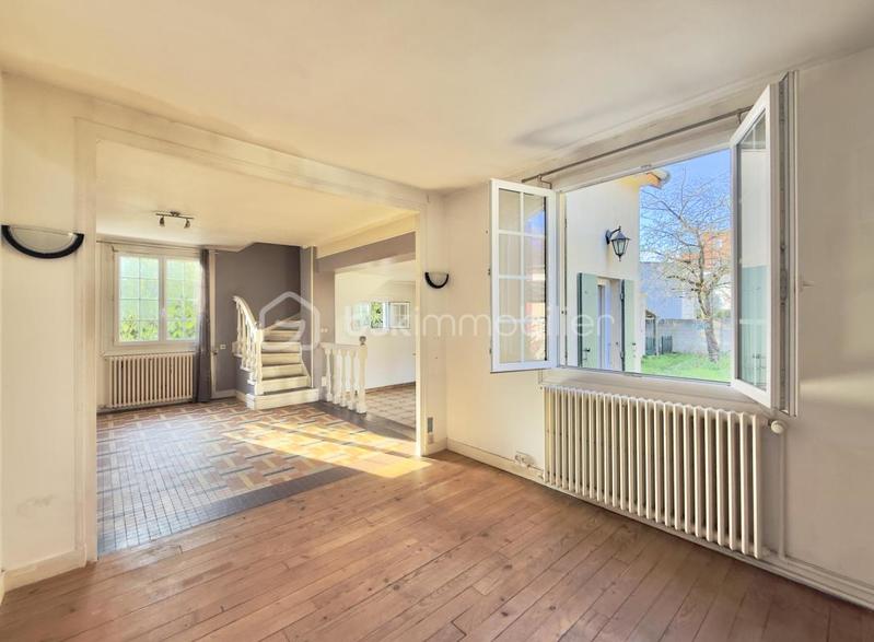 Maison - 106 m² - 5 pièces